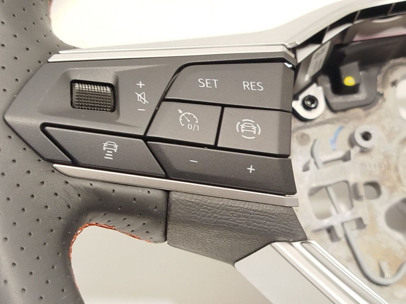 Recambio de volante para seat leon (kl1, klg) 1.0 tsi mild hybrid referencia OEM IAM 5FA419091EF 5FA419091EFWVY 