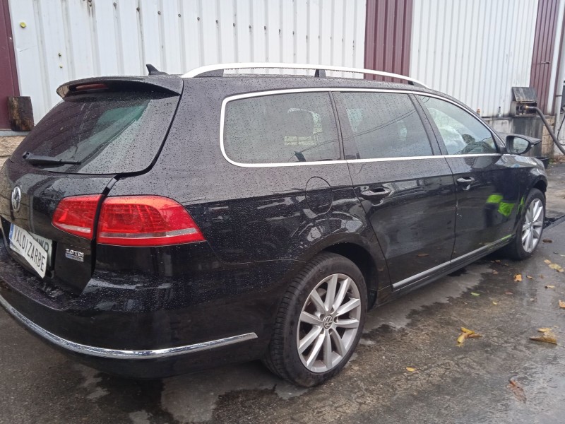 volkswagen passat b7 variant (365) del año 2013