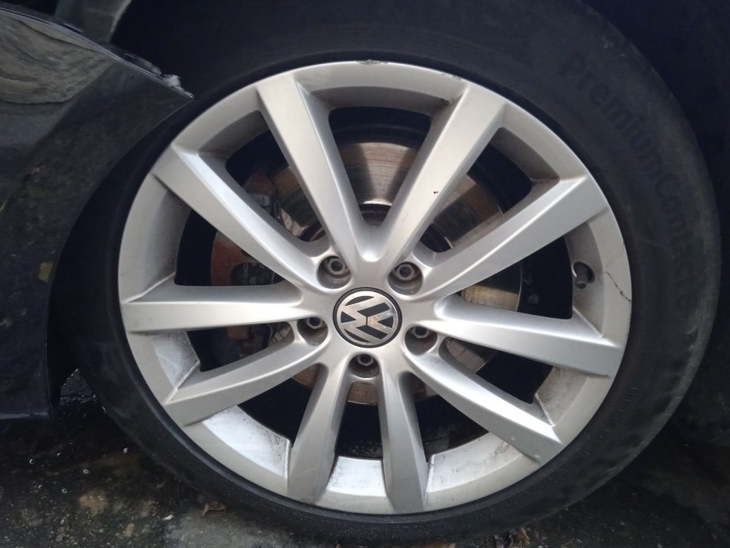 volkswagen passat b7 variant (365) del año 2013