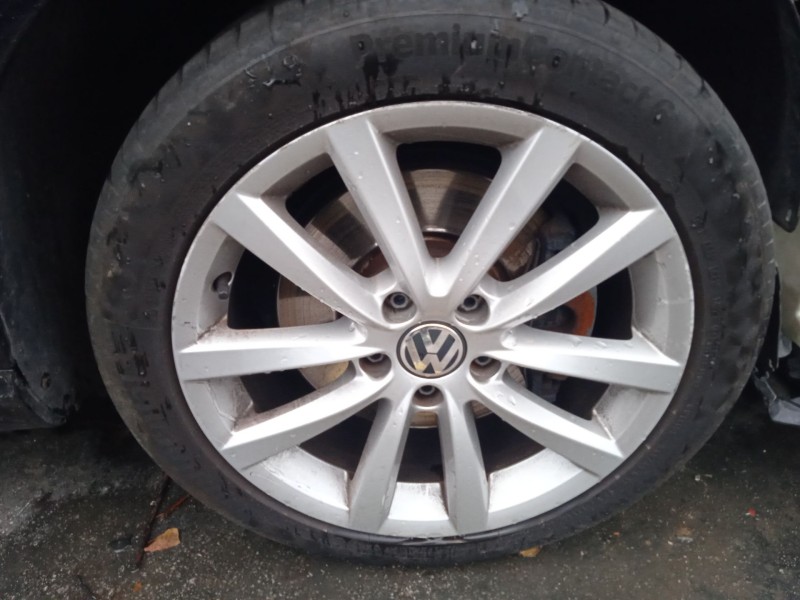 volkswagen passat b7 variant (365) del año 2013