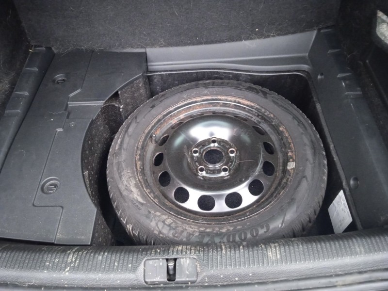 volkswagen passat b7 variant (365) del año 2013