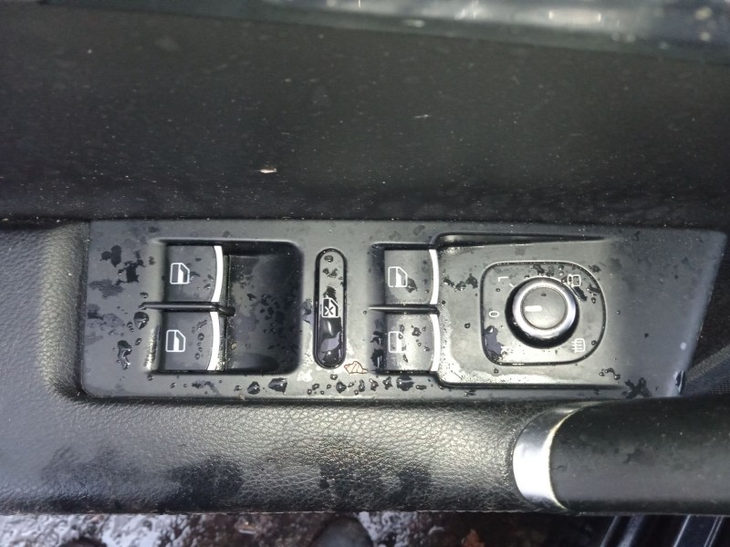 volkswagen passat b7 variant (365) del año 2013