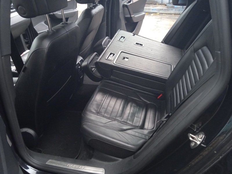 volkswagen passat b7 variant (365) del año 2013
