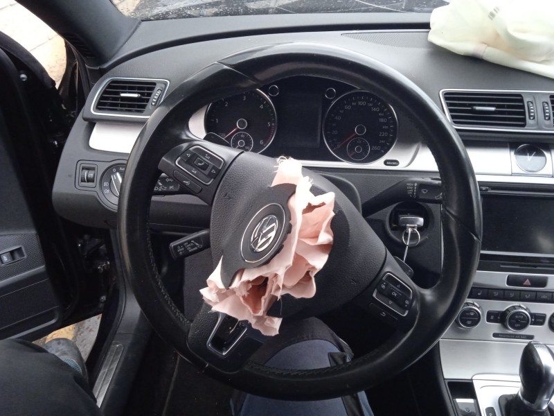 volkswagen passat b7 variant (365) del año 2013