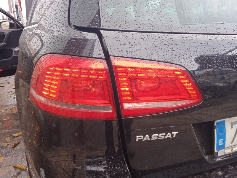 volkswagen passat b7 variant (365) del año 2013