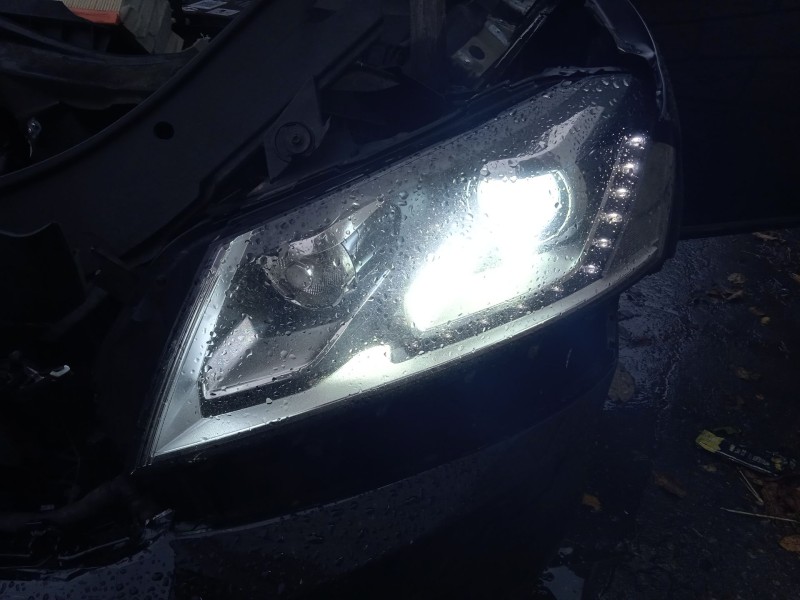 volkswagen passat b7 variant (365) del año 2013