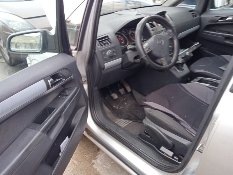 opel zafira / zafira family b (a05) del año 2007