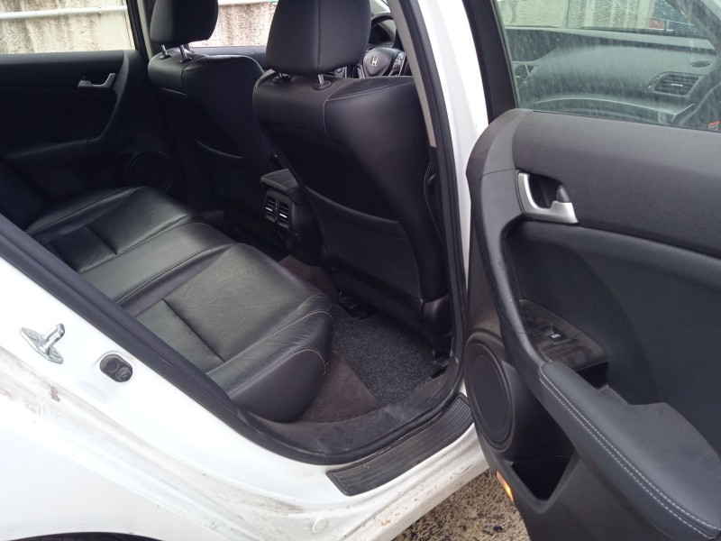 honda accord viii (cu) del año 2012