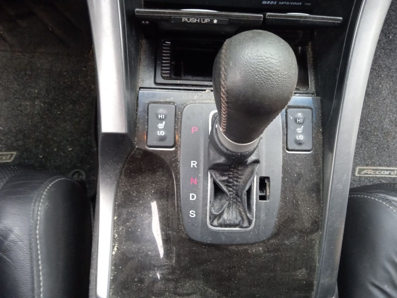 honda accord viii (cu) del año 2012