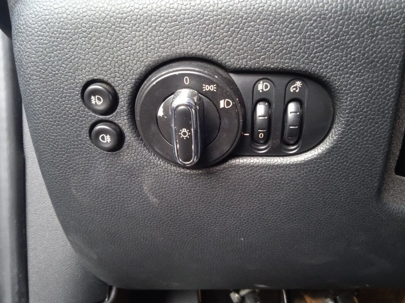 mini mini (f55) del año 2018