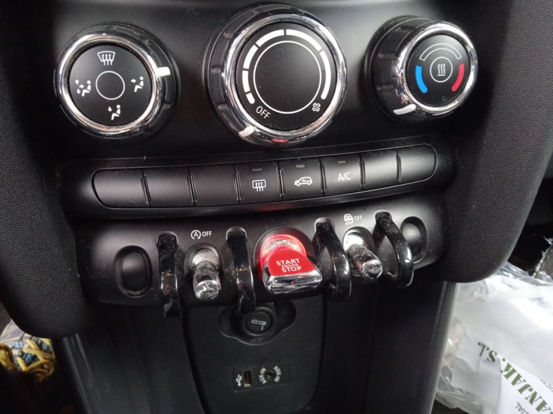 mini mini (f55) del año 2018