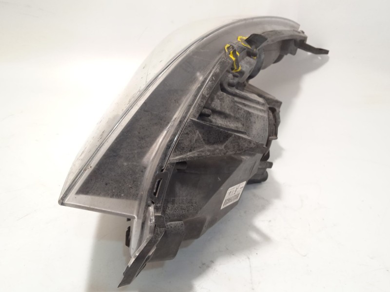 Recambio de faro derecho para opel meriva b monospace (s10) 1.6 cdti (75) referencia OEM IAM 13372314  