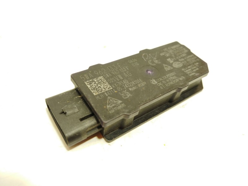 Recambio de antena para seat leon (kl1, klg) 1.0 tsi mild hybrid referencia OEM IAM 5WA962133F  