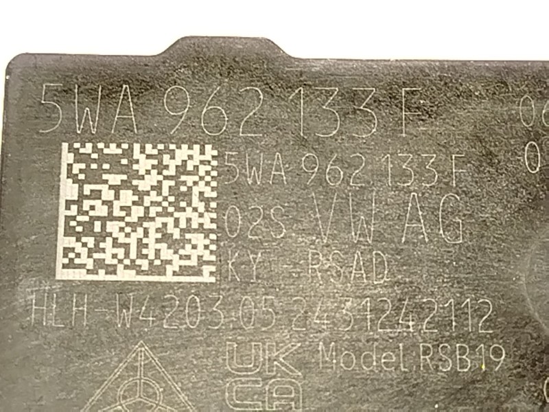 Recambio de antena para seat leon (kl1, klg) 1.0 tsi mild hybrid referencia OEM IAM 5WA962133F  