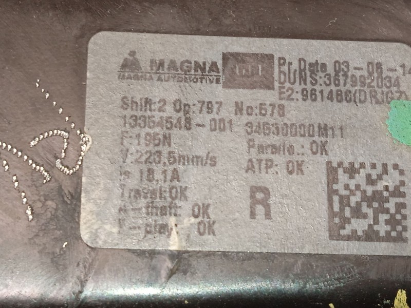 Recambio de elevalunas delantero derecho para opel meriva b monospace (s10) 1.6 cdti (75) referencia OEM IAM 13354548  