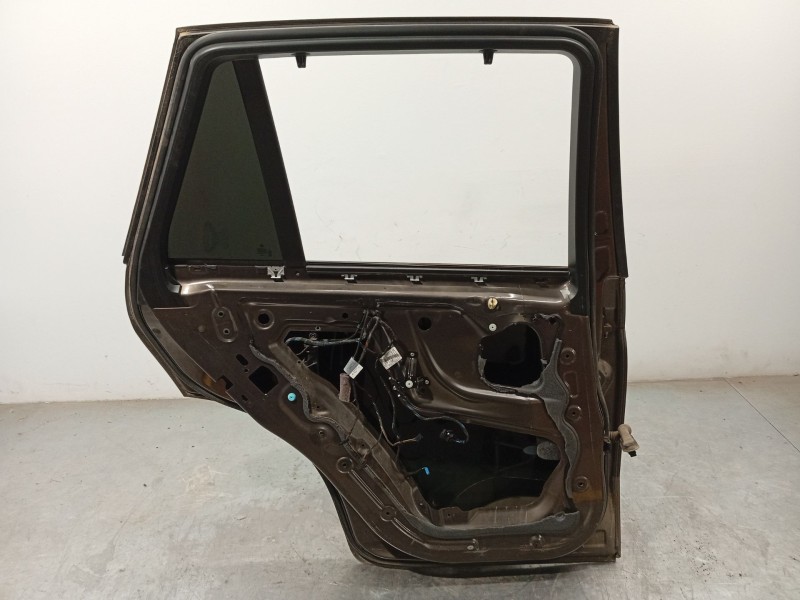 Recambio de puerta trasera izquierda para bmw x5 (e70) xdrive 40 d referencia OEM IAM 41527261481  