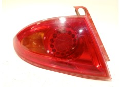 Recambio de piloto trasero izquierdo para seat leon (1p1) 1.6 tdi referencia OEM IAM 1P0945111D  