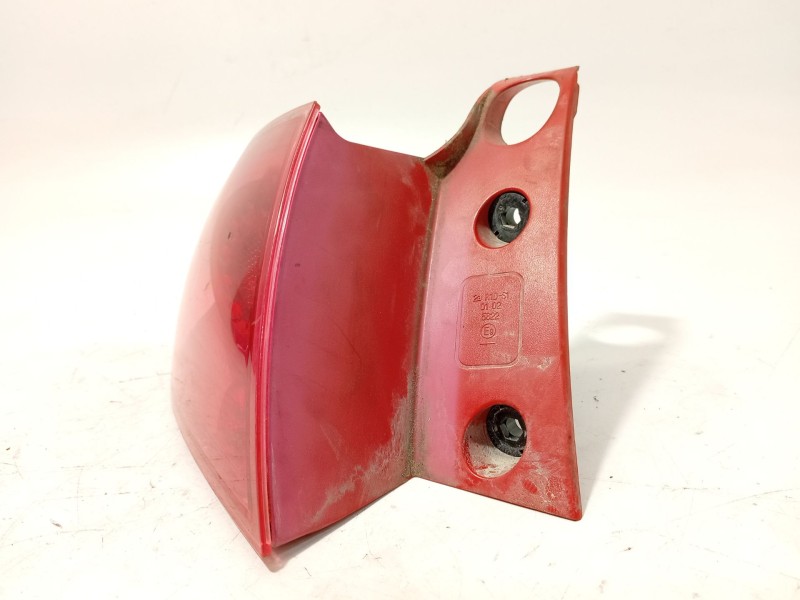 Recambio de piloto trasero izquierdo para seat leon (1p1) 1.6 tdi referencia OEM IAM 1P0945111D  