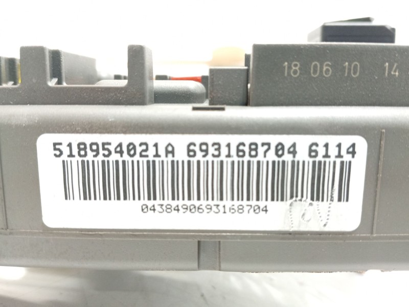 Recambio de caja reles / fusibles para bmw x5 (e70) xdrive 40 d referencia OEM IAM 6931687 61146931687 5189540