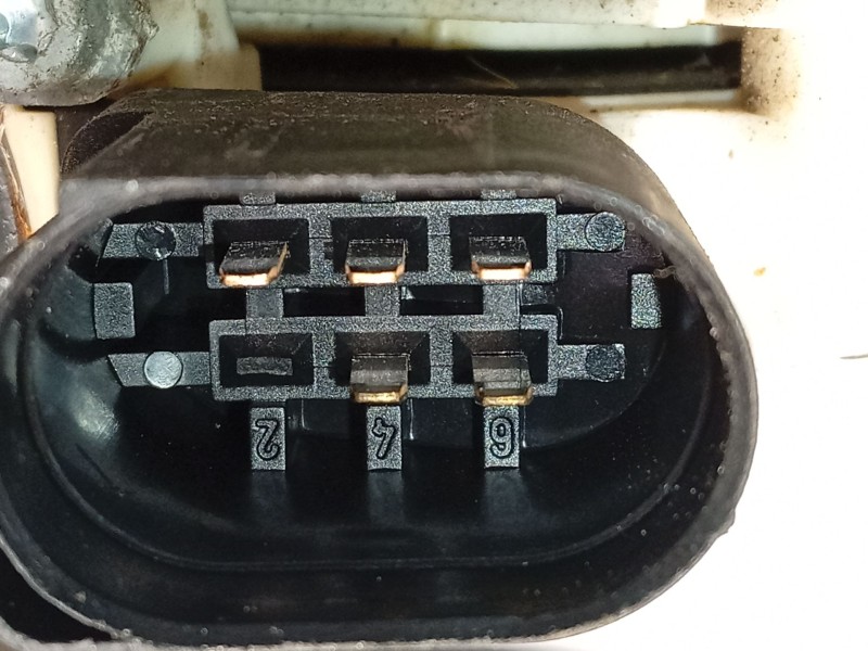 Recambio de elevalunas delantero izquierdo para bmw x5 (e70) xdrive 40 d referencia OEM IAM 7166379 51337137019 7137019