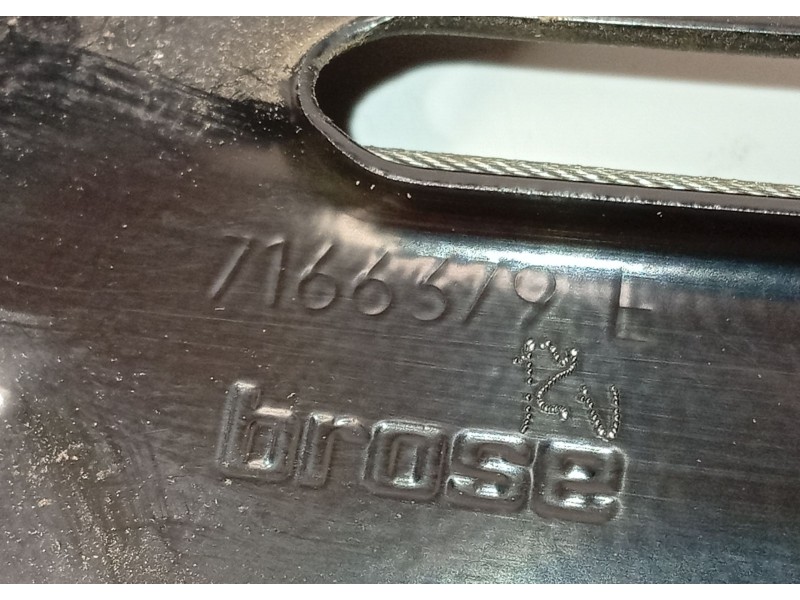 Recambio de elevalunas delantero izquierdo para bmw x5 (e70) xdrive 40 d referencia OEM IAM 7166379 51337137019 7137019