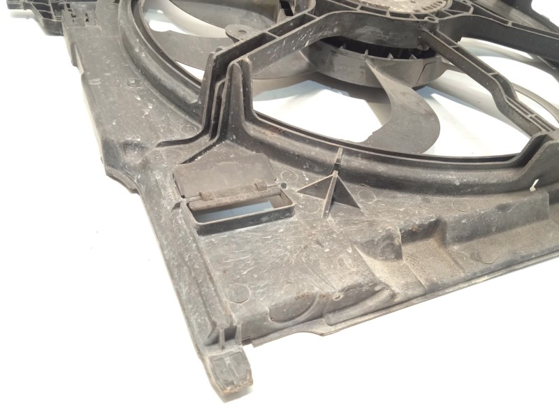 Recambio de electroventilador para bmw x5 (e70) xdrive 40 d referencia OEM IAM 8509746 17428618241 56057110