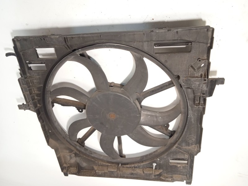 Recambio de electroventilador para bmw x5 (e70) xdrive 40 d referencia OEM IAM 8509746 17428618241 56057110