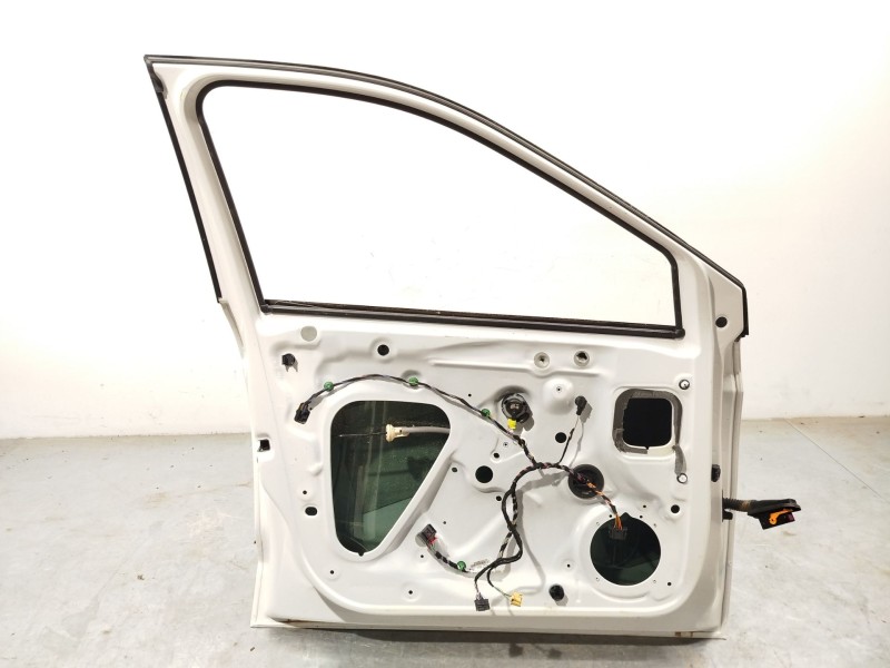 Recambio de puerta delantera izquierda para seat arona (kj7, kjp) 1.0 tsi referencia OEM IAM 6F9831051D  
