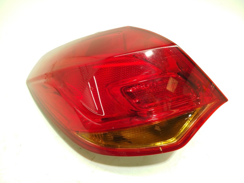 Recambio de piloto trasero izquierdo para opel astra j (p10) 1.7 cdti (68) referencia OEM IAM 13306453  