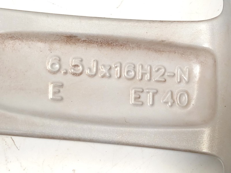 Recambio de llanta para audi a1 sportback (gba) 30 tfsi referencia OEM IAM 82A601025C  