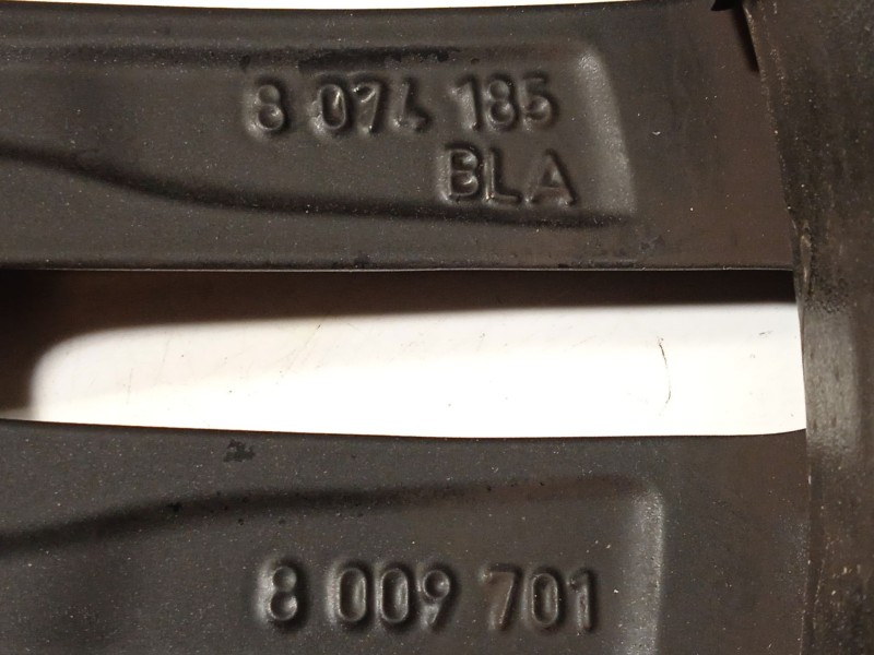 Recambio de llanta para bmw 1 (f20) 116 d referencia OEM IAM 8074185 36118074185 