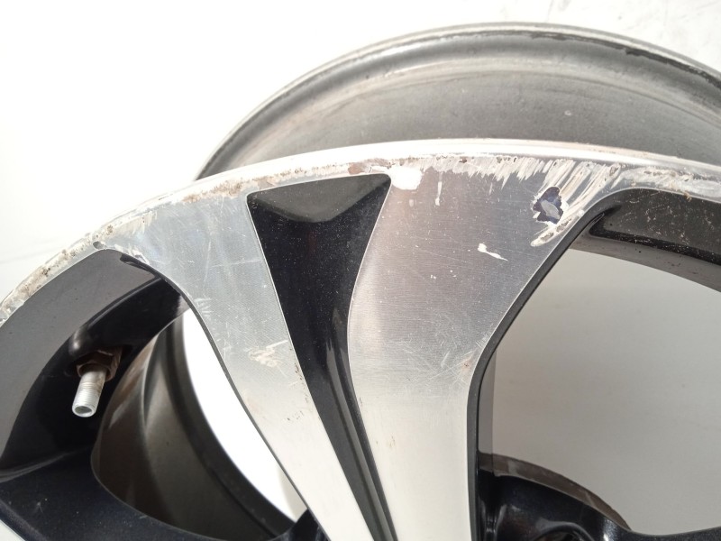 Recambio de llanta para nissan pulsar hatchback (c13) 1.5 dci referencia OEM IAM 3ZL3A D03003ZL3A 