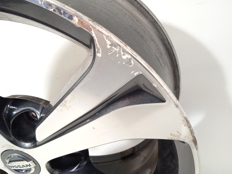 Recambio de llanta para nissan pulsar hatchback (c13) 1.5 dci referencia OEM IAM 3ZL3A D03003ZL3A 