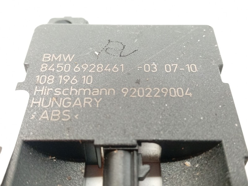 Recambio de antena para bmw x5 (e70) xdrive 40 d referencia OEM IAM 84506928461  