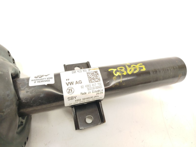 Recambio de amortiguador delantero derecho para seat arona (kj7, kjp) 1.0 tsi referencia OEM IAM 2Q0413031DP  