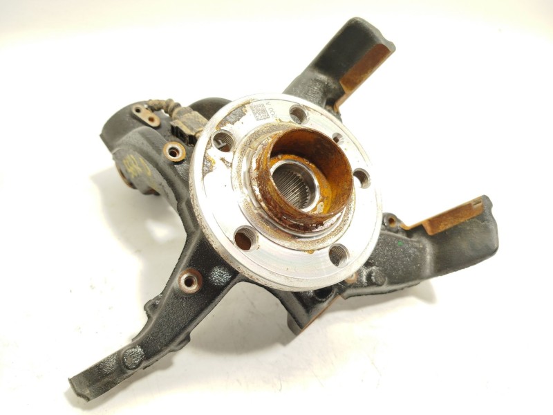 Recambio de mangueta delantera derecha para seat arona (kj7, kjp) 1.0 tsi referencia OEM IAM 2Q0407256AD  