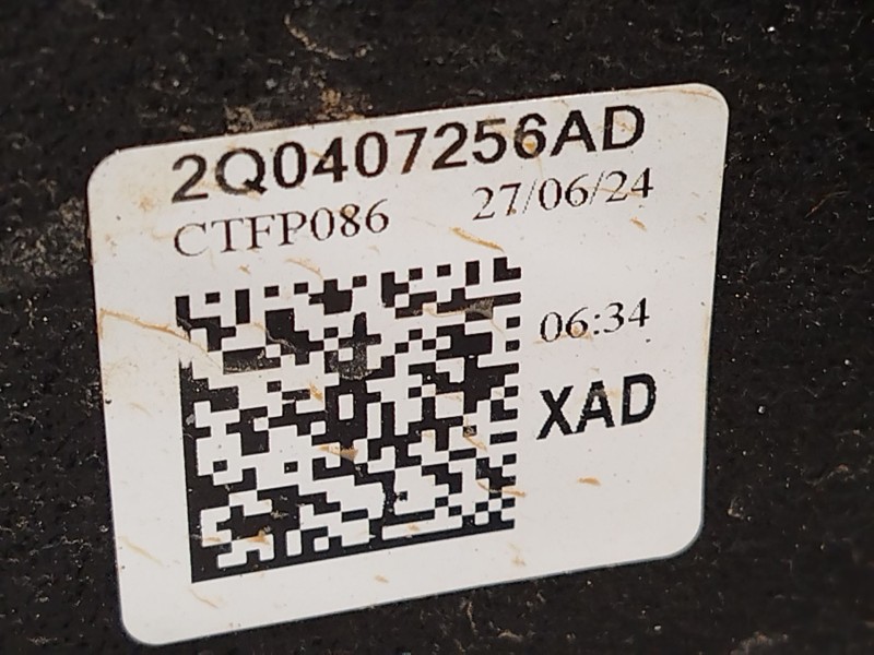 Recambio de mangueta delantera derecha para seat arona (kj7, kjp) 1.0 tsi referencia OEM IAM 2Q0407256AD  