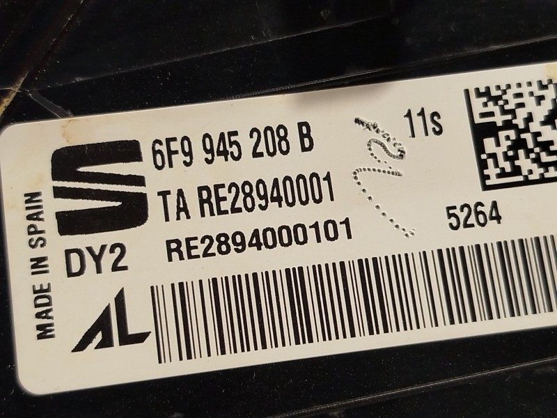 Recambio de piloto trasero derecho para seat arona (kj7, kjp) 1.0 tsi referencia OEM IAM 6F9945208B  