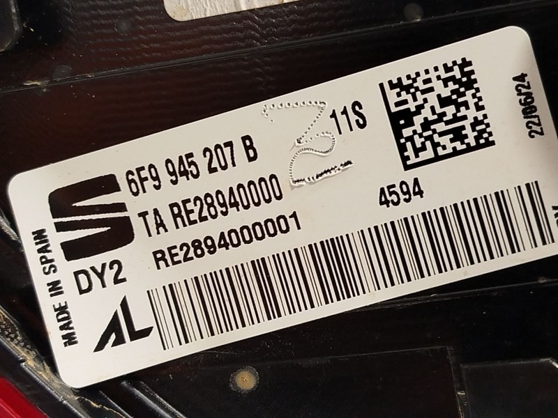 Recambio de piloto trasero izquierdo para seat arona (kj7, kjp) 1.0 tsi referencia OEM IAM 6F9945207B  