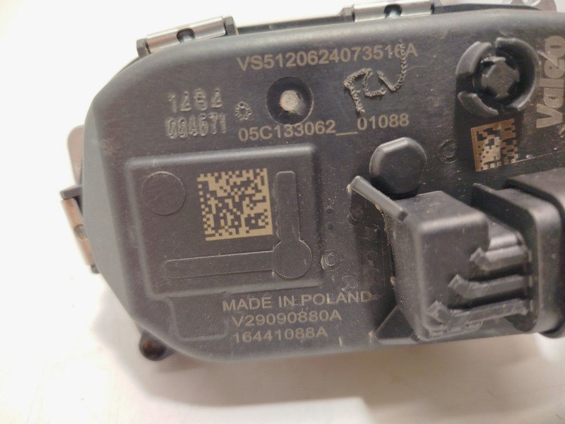 Recambio de caja mariposa para seat arona (kj7, kjp) 1.0 tsi referencia OEM IAM 05C133062  V29090880A