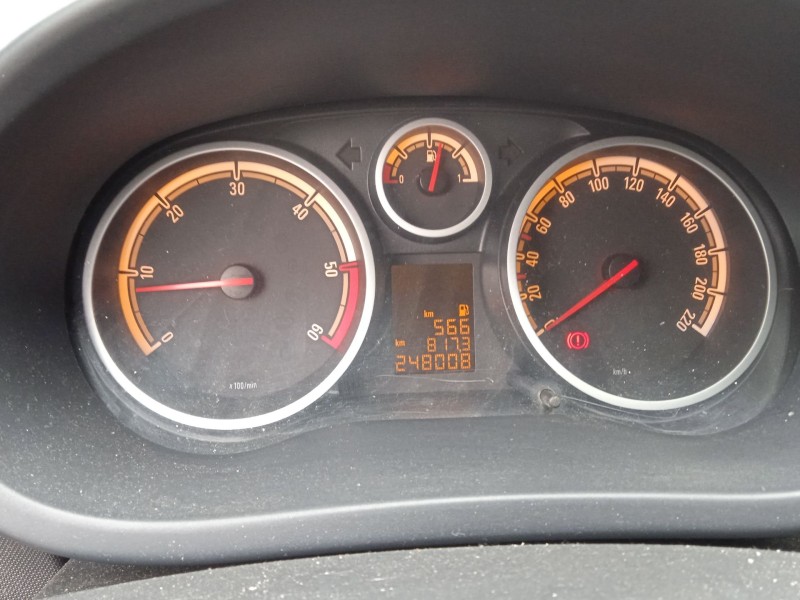 opel corsa d (s07) del año 2007