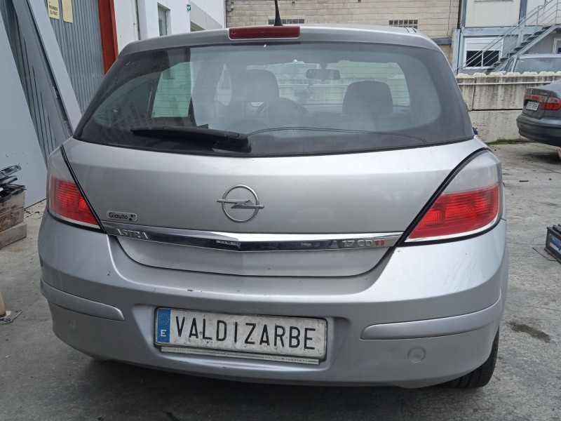 opel astra h (a04) del año 2005