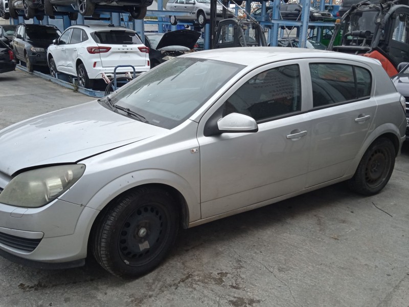 opel astra h (a04) del año 2005
