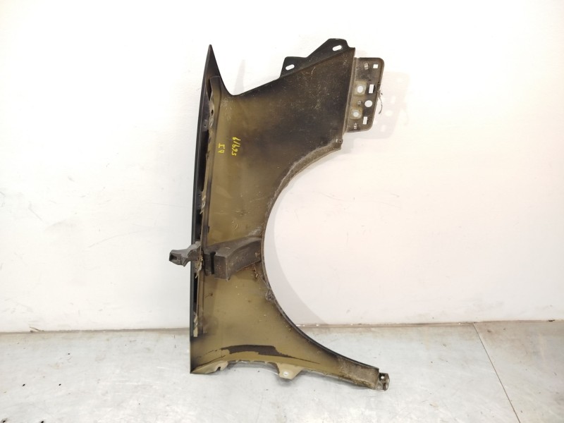 Recambio de aleta delantera izquierda para volkswagen passat b6 (3c2) 1.9 tdi referencia OEM IAM 3C0821021  