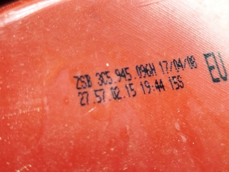 Recambio de piloto trasero derecho para volkswagen passat b6 (3c2) 1.9 tdi referencia OEM IAM 3C5945096H  