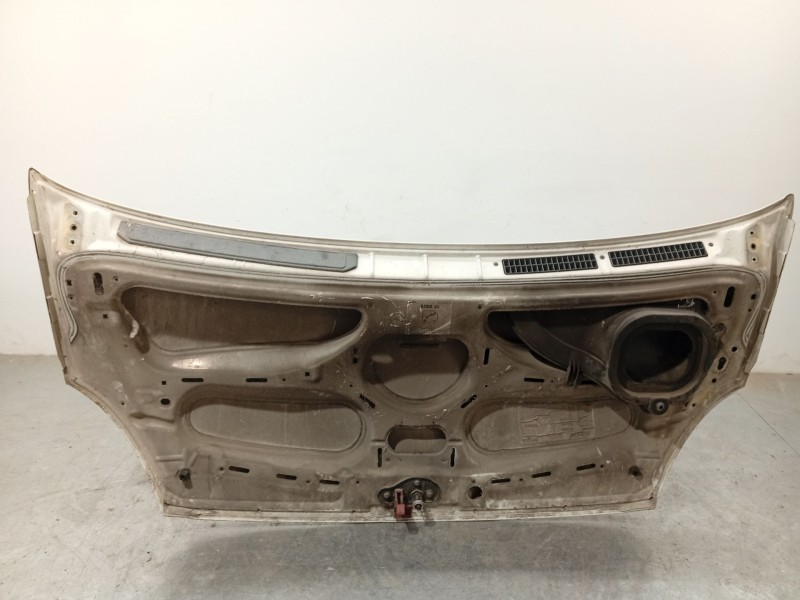 Recambio de capot para iveco daily vi furgoneta 33s15, 35s15, 35c15 referencia OEM IAM 3800056  