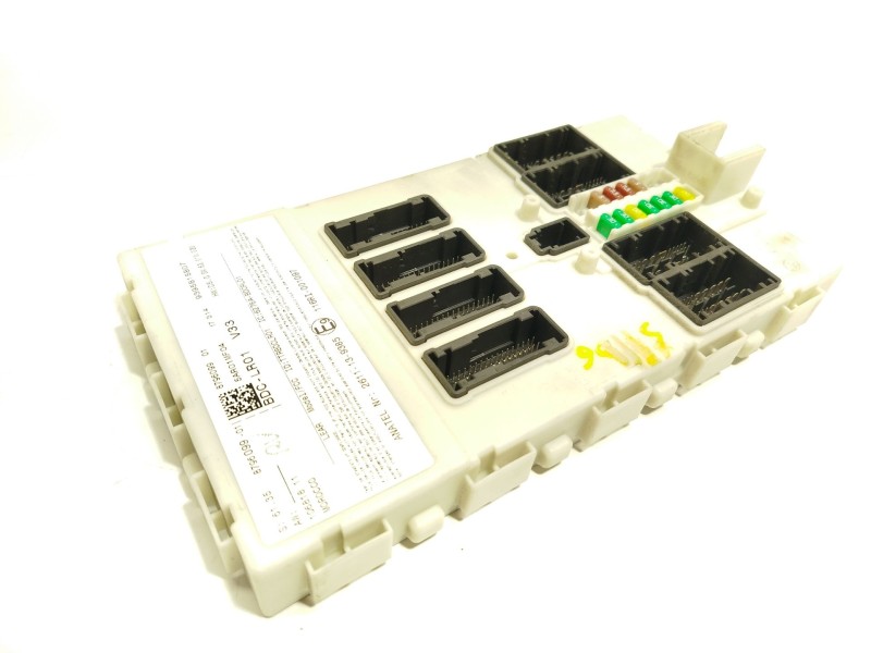 Recambio de caja reles / fusibles para mini mini (f55) one d referencia OEM IAM 61358796099  