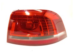 Recambio de piloto trasero derecho para volkswagen passat b7 variant (365) 2.0 tdi referencia OEM IAM 3AF945208B  