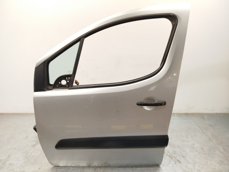 Recambio de puerta delantera izquierda para peugeot partner furgoneta/monovolumen 1.6 hdi 16v referencia OEM IAM 9002Z3  