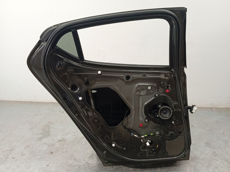 Recambio de puerta trasera izquierda para mazda 3 hatchback (bp) skyactiv-x m hybrid referencia OEM IAM BCY17302XB  